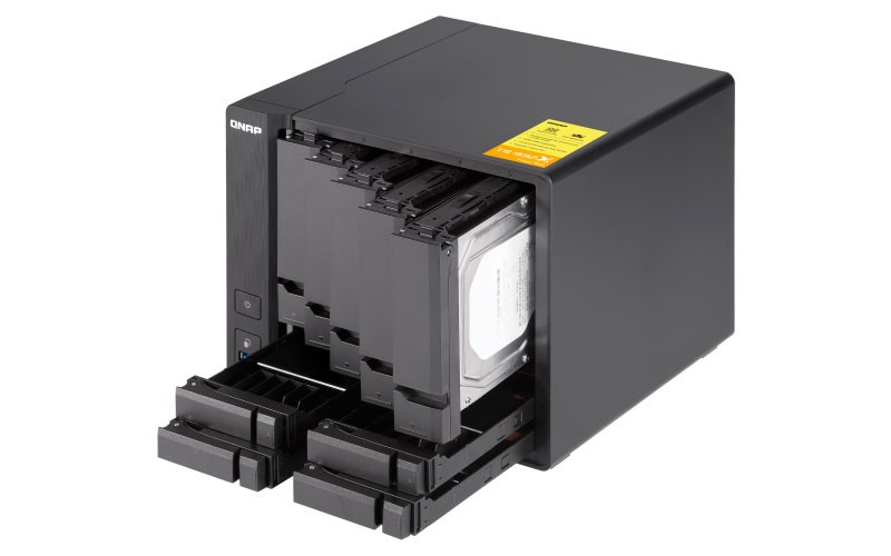 TS-932X 50TB - Storage NAS Qnap 9 baias com 2 portas 10 GbE - Imagem 5